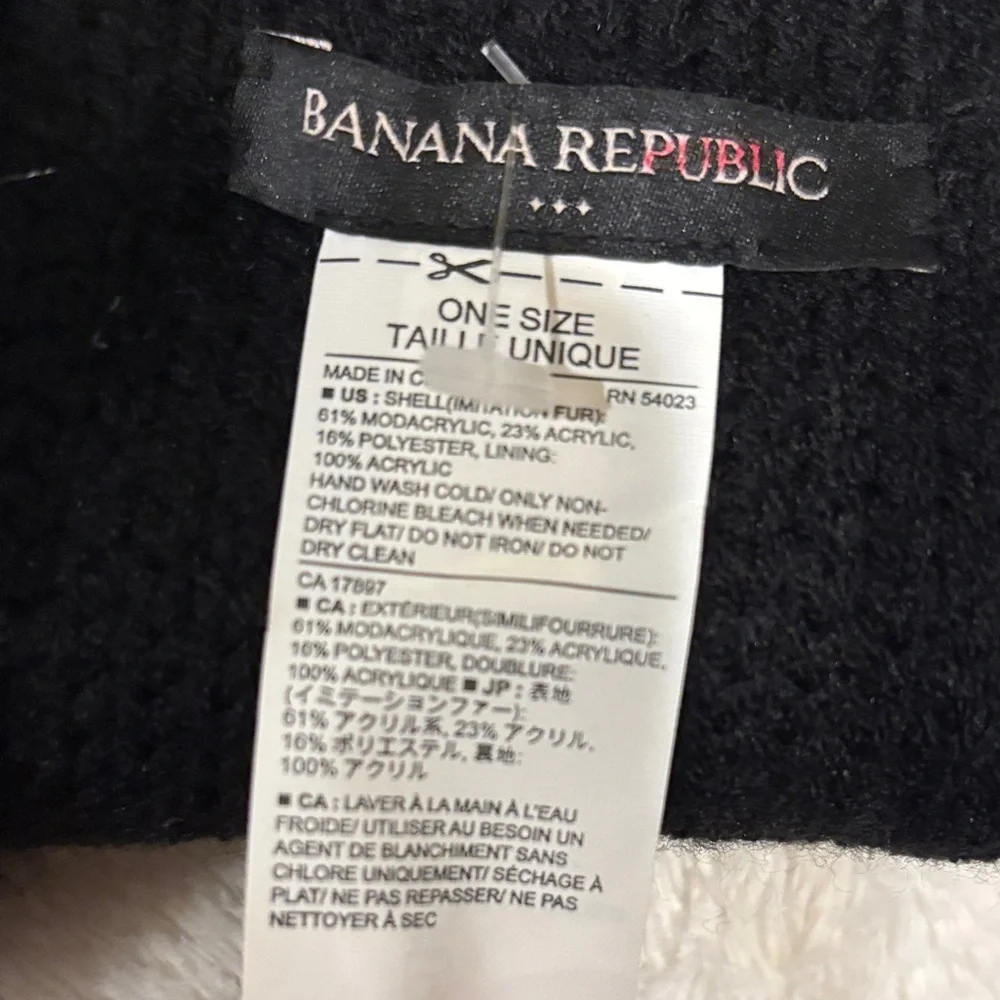 Banana Republic stay warm